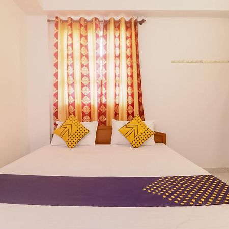 SPOT ON 61224 Hotel Om Kanha Bilāspur Exterior foto
