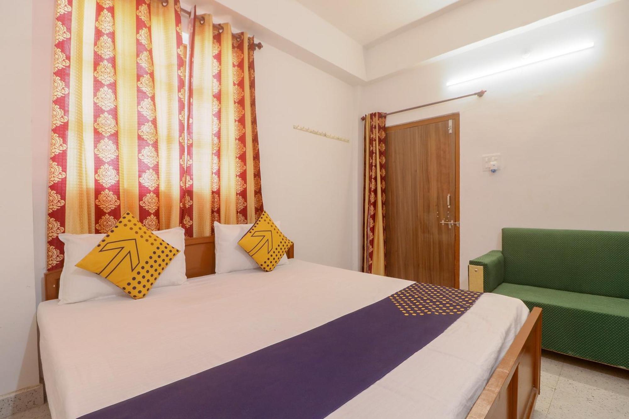 SPOT ON 61224 Hotel Om Kanha Bilāspur Exterior foto