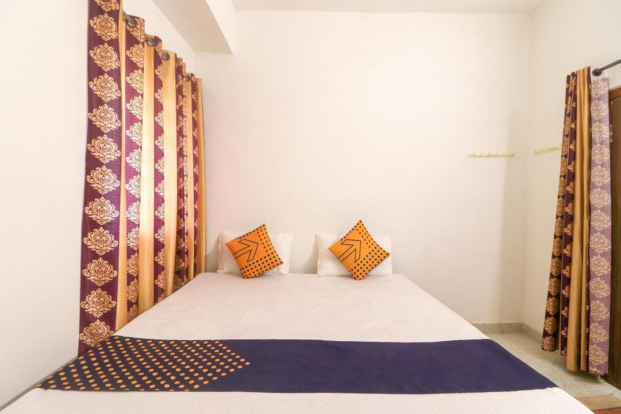 SPOT ON 61224 Hotel Om Kanha Bilāspur Exterior foto